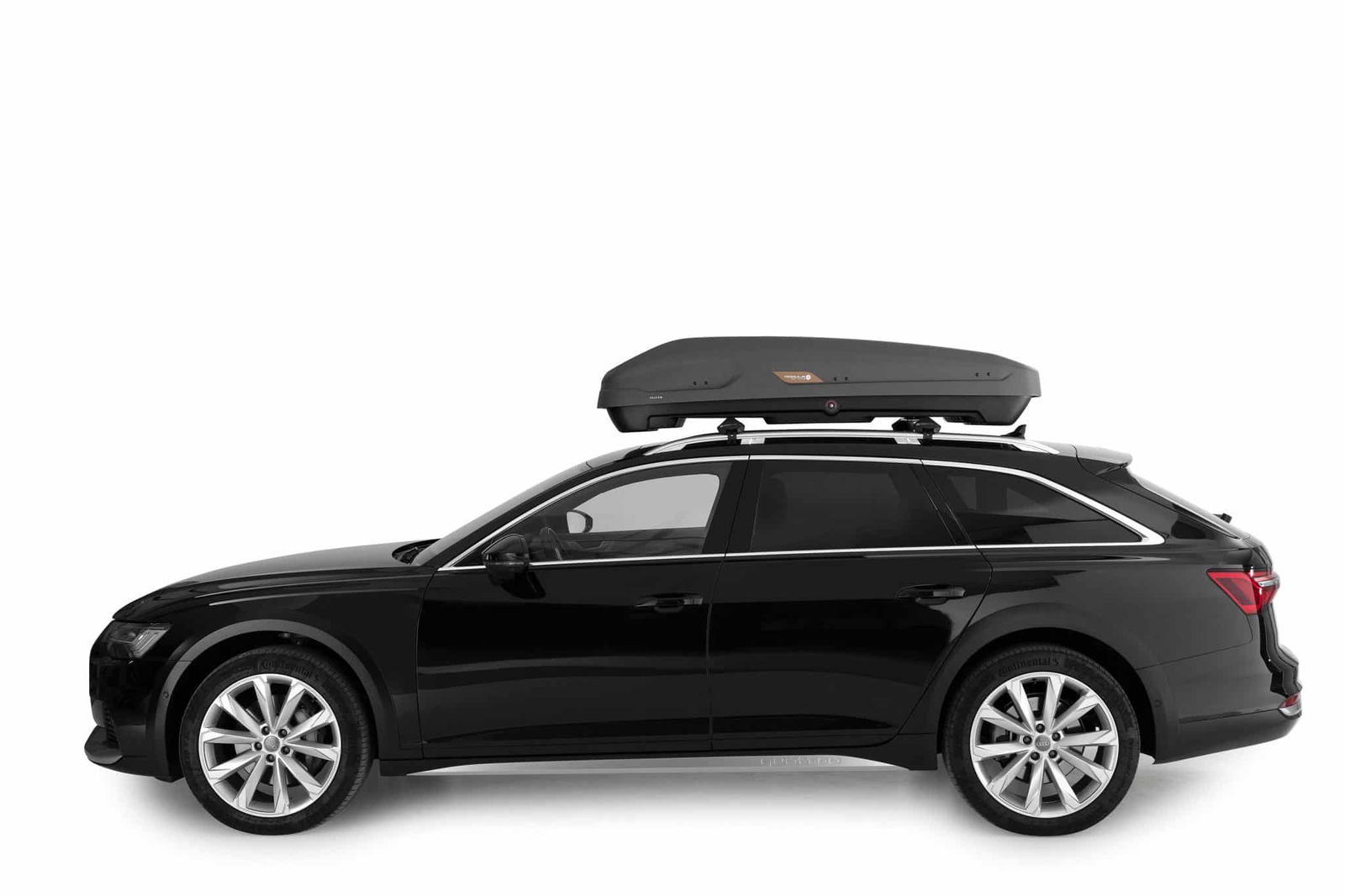 Alles wat je moet weten voordat je een dakkoffer koopt, Dakkoffer 570 liter Falcon Mat Zwart, Dakkoffer 590 liter Falcon Zwart metallic