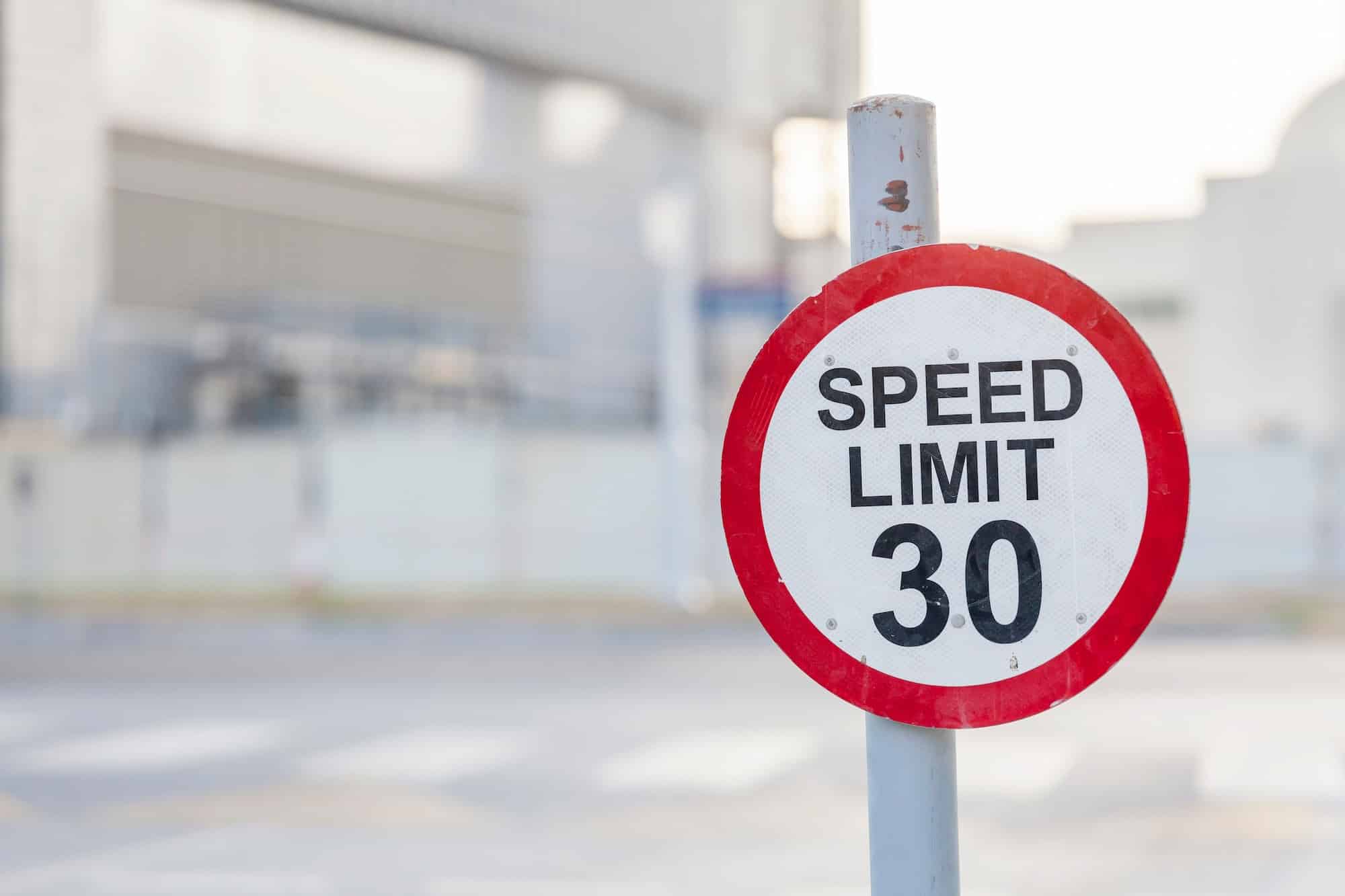 Road sign ‘Speed limit 30’